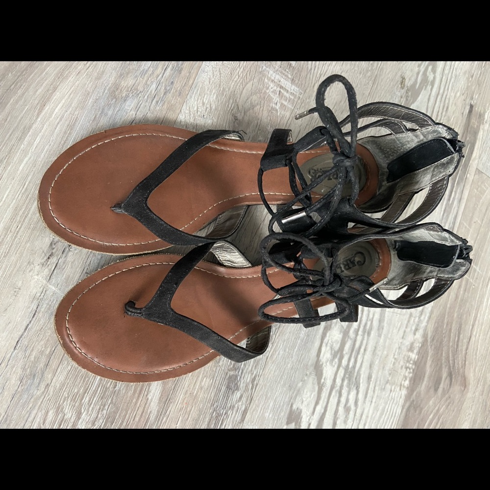 Carlos Santana black tie up sandals size 8